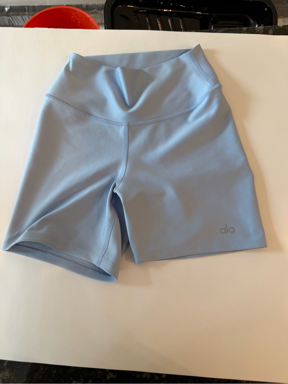 Alo High-Rise Light Blue Biker Shorts 5 in